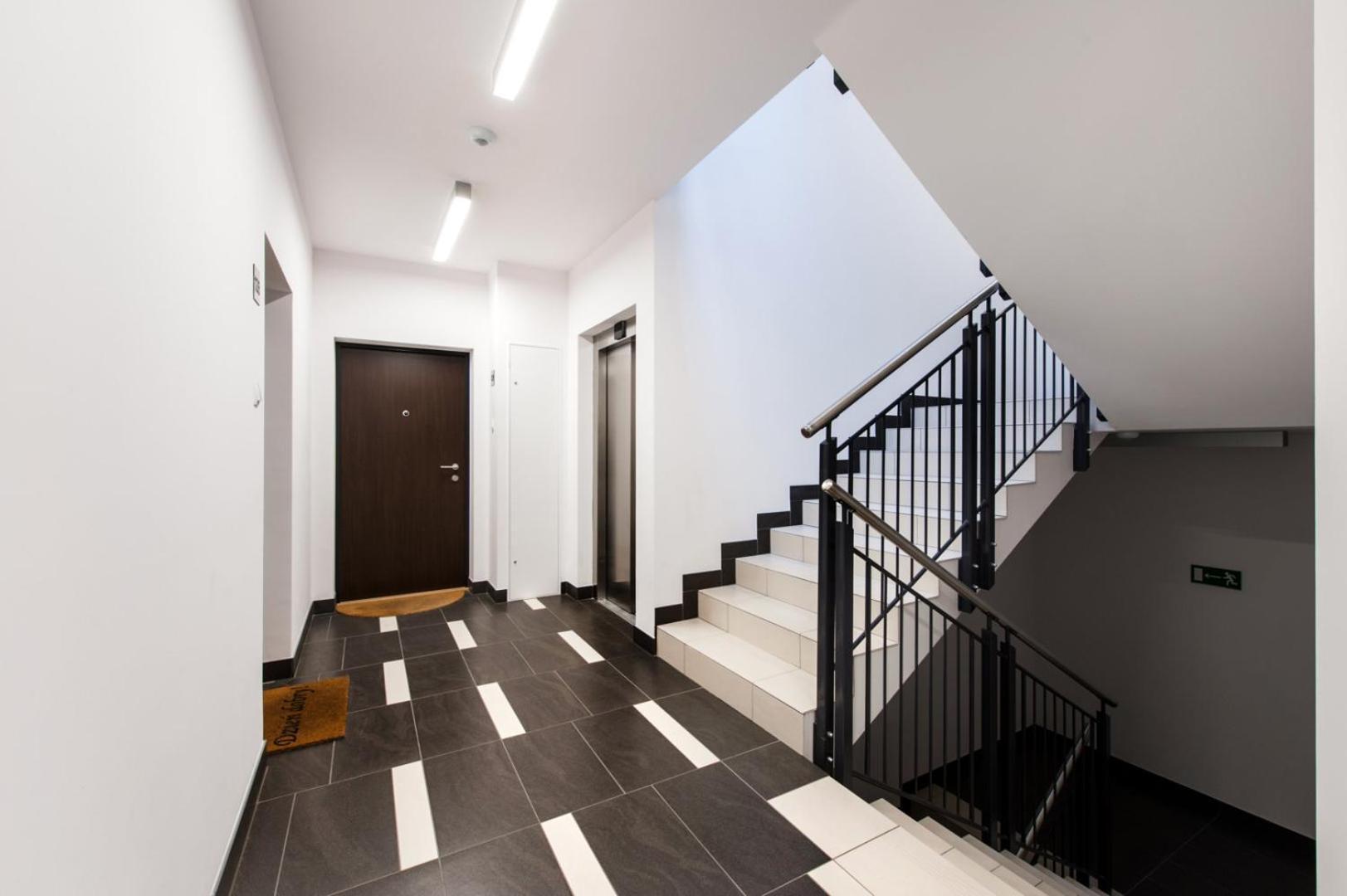 Appartamento Superapart Jana Kazimierza 127 Secluded Urban Hideaway With Modern Comforts